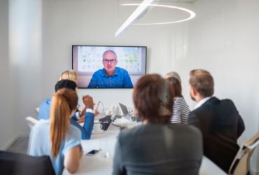 A associação de aposentados fortalece informação e representatividade, segundo o Sindnapi - Sindicato Nacional dos Aposentados, Pensionistas e Idosos.